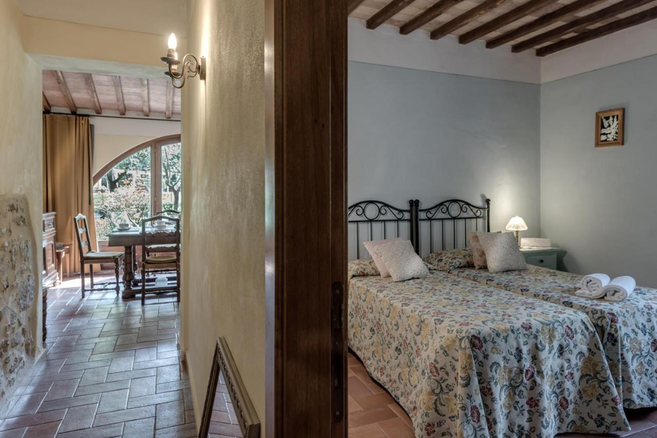 Borgo Al Cerro Aparthotel Casole d'Elsa Bagian luar foto