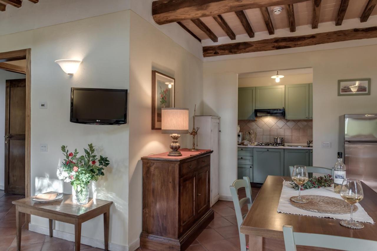 Borgo Al Cerro Aparthotel Casole d'Elsa Bagian luar foto