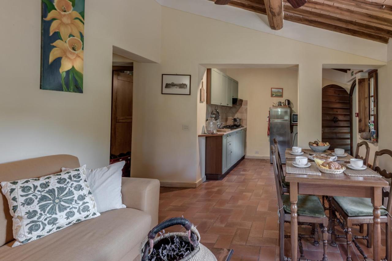 Borgo Al Cerro Aparthotel Casole d'Elsa Bagian luar foto