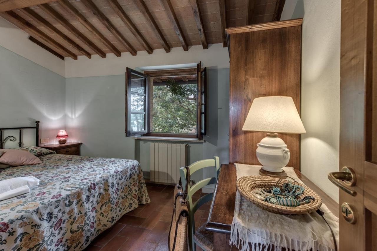 Borgo Al Cerro Aparthotel Casole d'Elsa Bagian luar foto