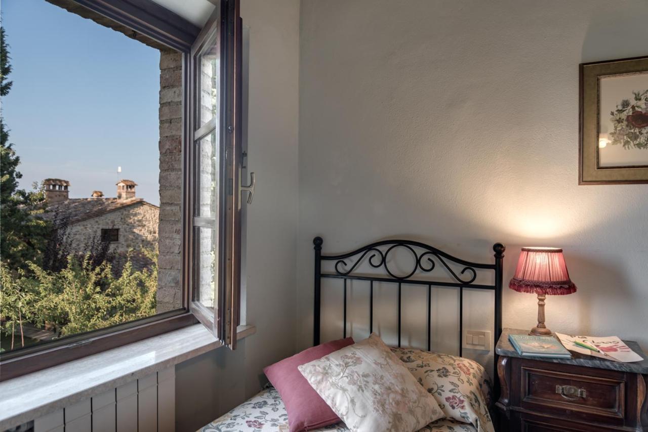 Borgo Al Cerro Aparthotel Casole d'Elsa Bagian luar foto