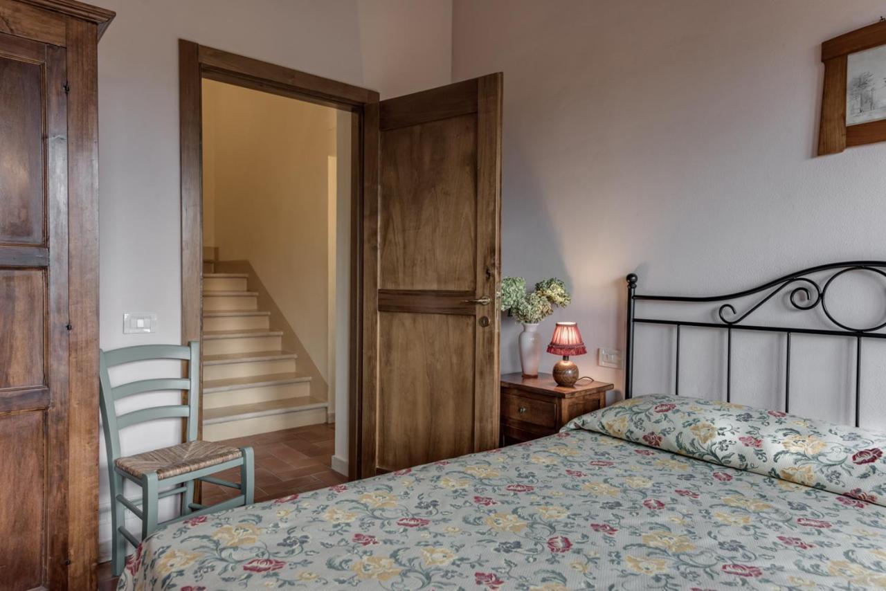 Borgo Al Cerro Aparthotel Casole d'Elsa Bagian luar foto