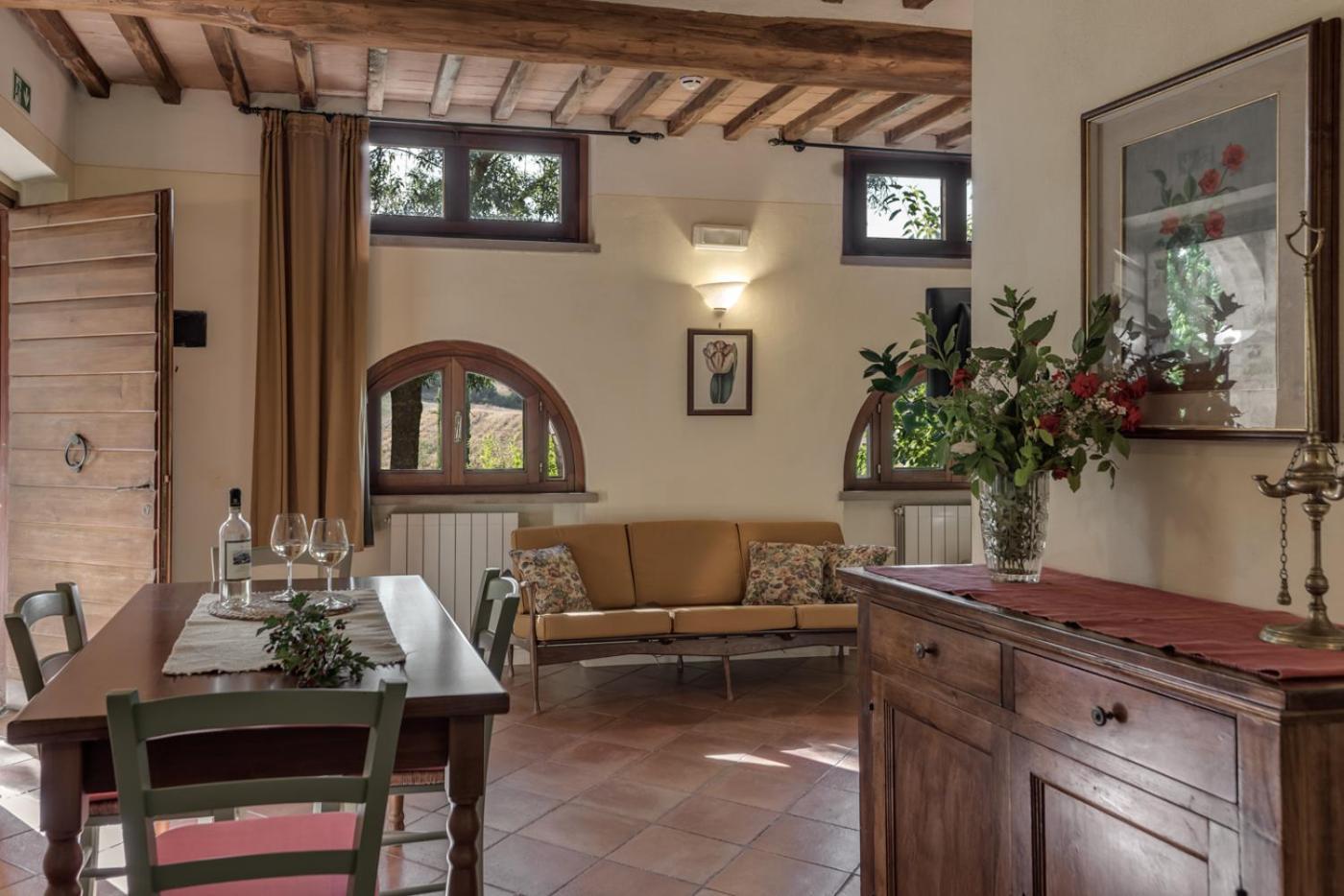Borgo Al Cerro Aparthotel Casole d'Elsa Bagian luar foto