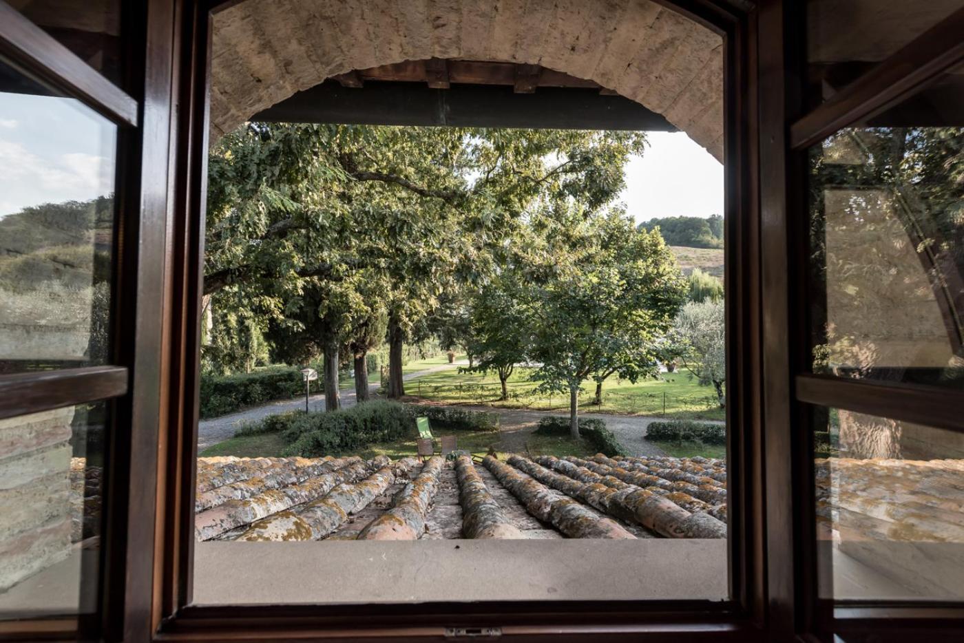 Borgo Al Cerro Aparthotel Casole d'Elsa Bagian luar foto